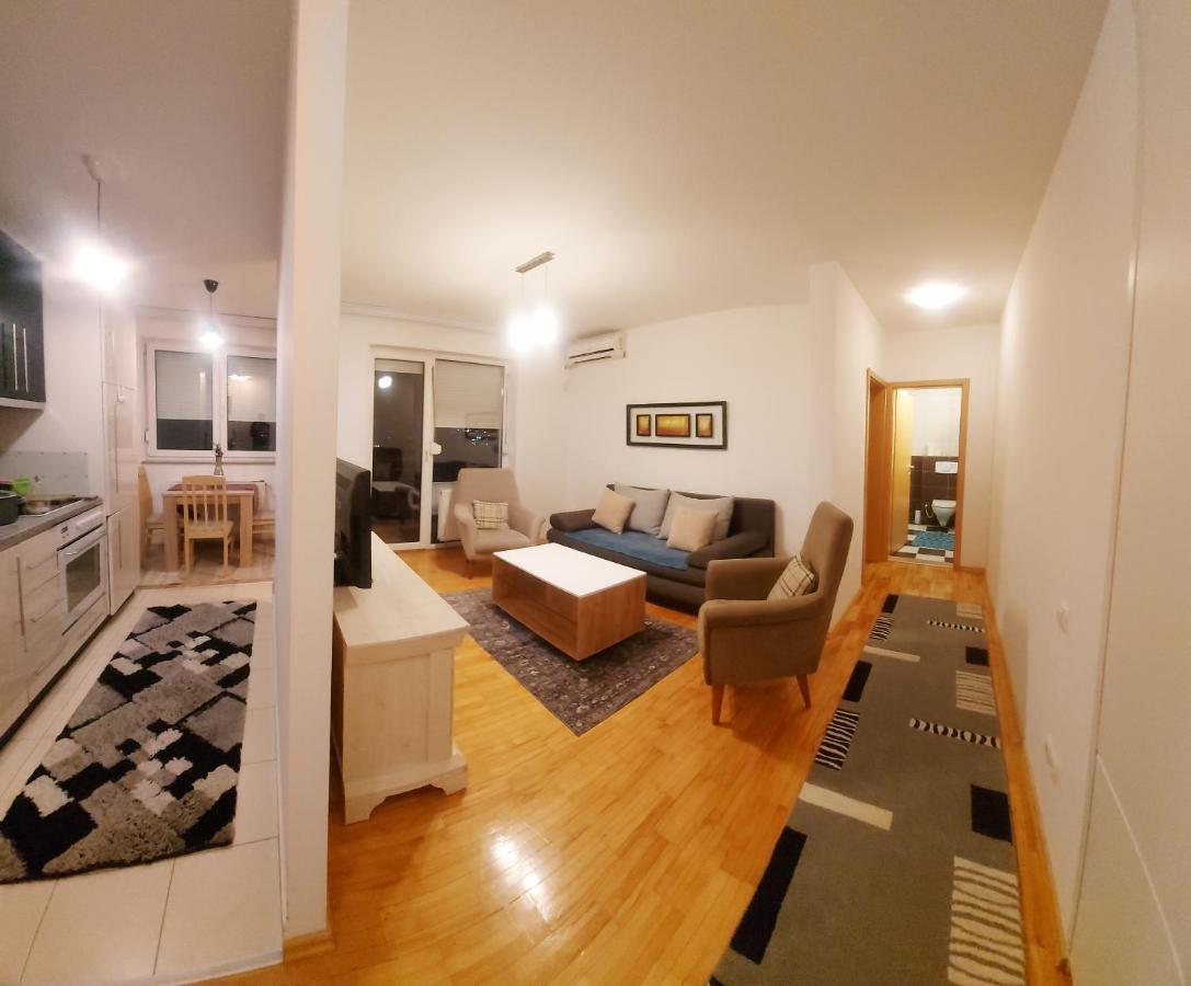 Apartment 31 Pristina Esterno foto