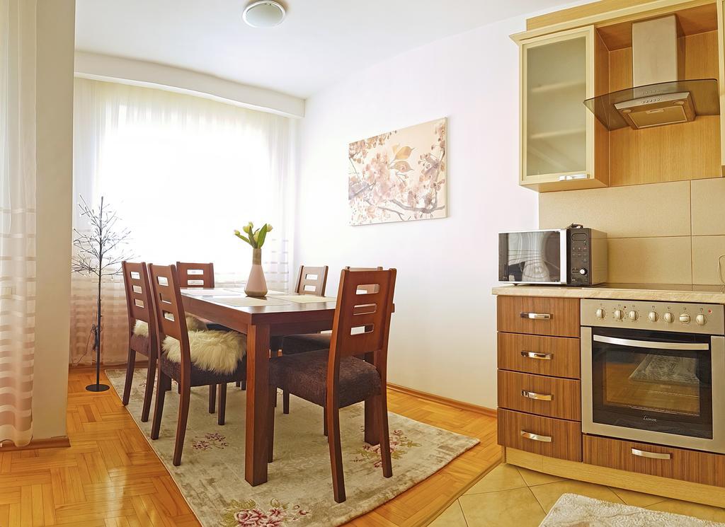 Apartment 31 Pristina Esterno foto